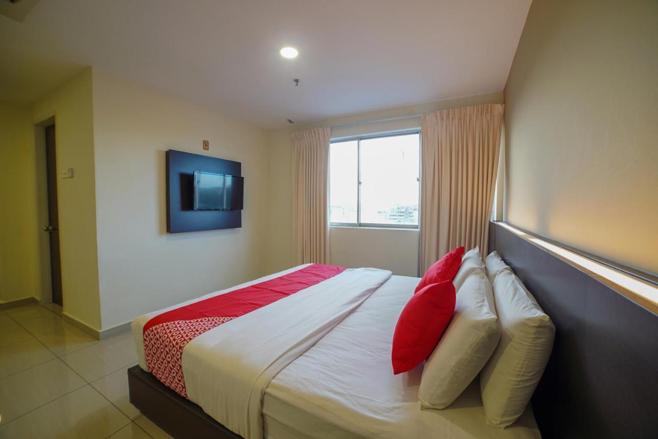Oyo 89531 Villa Hotel Segamat Eksteriør billede