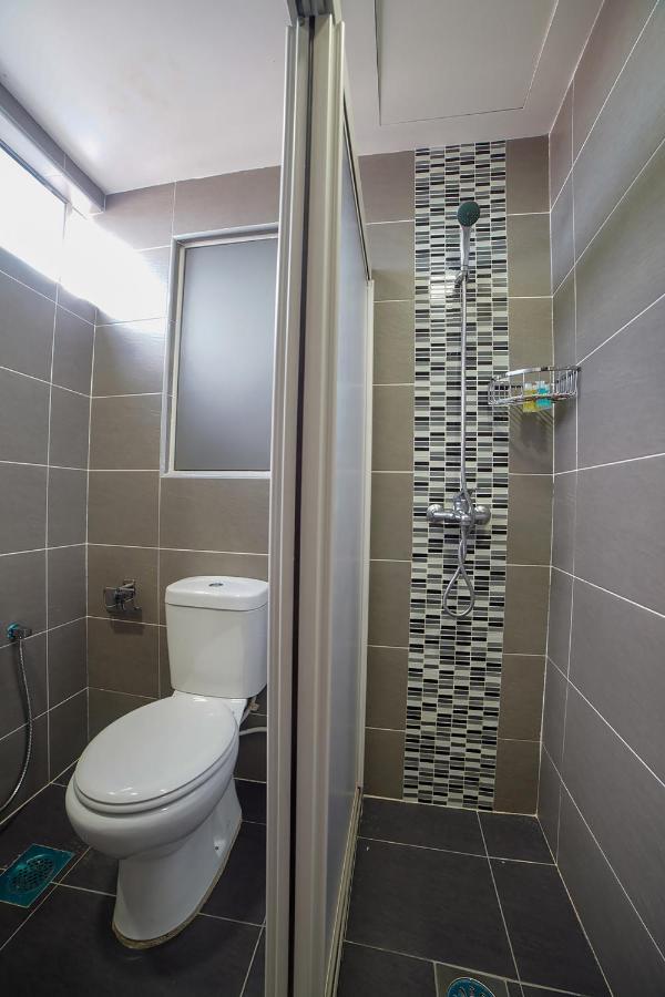 Oyo 89531 Villa Hotel Segamat Eksteriør billede